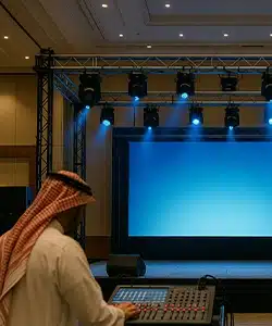 أنظمة الصوت والإضاءة الاحترافية